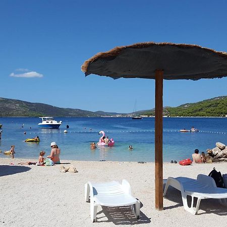 Apartmani I & J Seric Seget Vranjica Εξωτερικό φωτογραφία