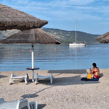 Apartmani I & J Seric Seget Vranjica Εξωτερικό φωτογραφία