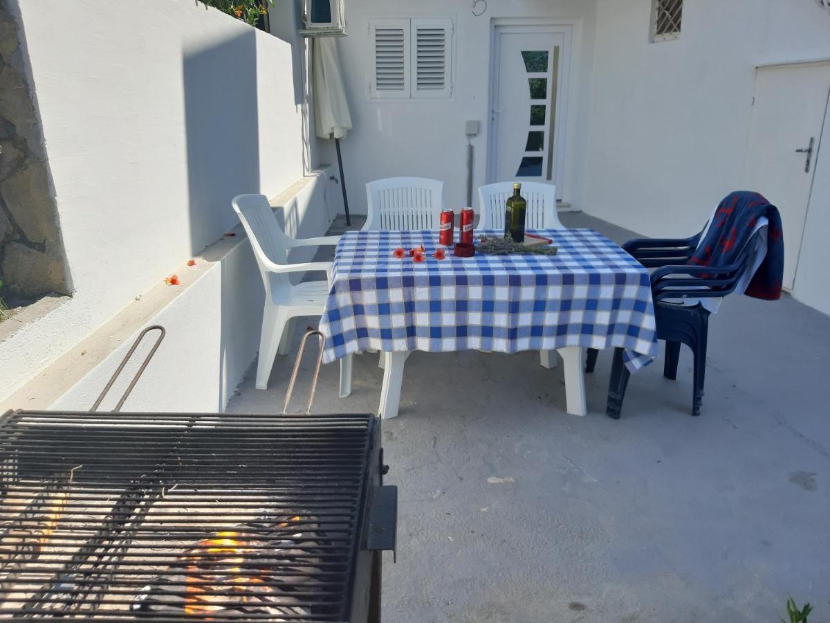Apartmani I & J Seric Seget Vranjica Εξωτερικό φωτογραφία