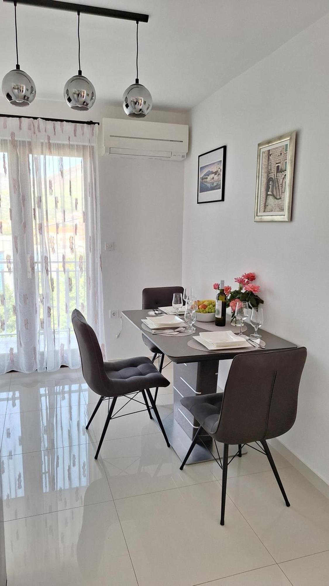 Apartmani I & J Seric Seget Vranjica Εξωτερικό φωτογραφία