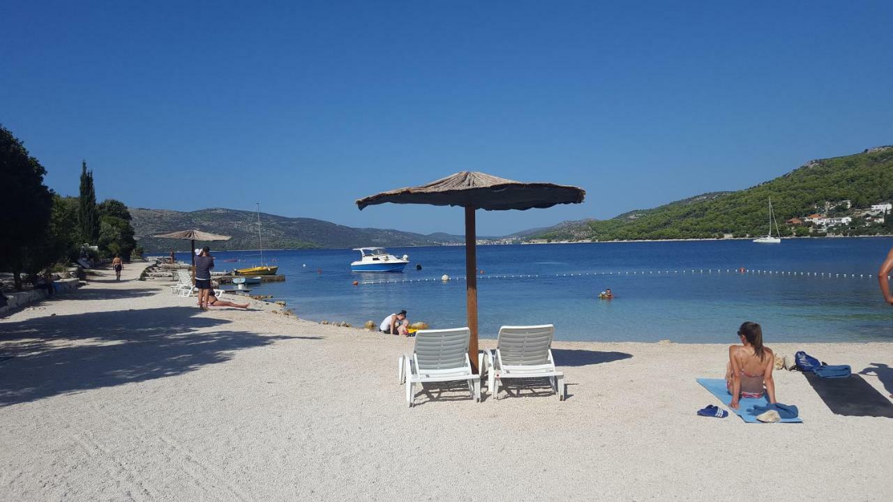 Apartmani I & J Seric Seget Vranjica Εξωτερικό φωτογραφία