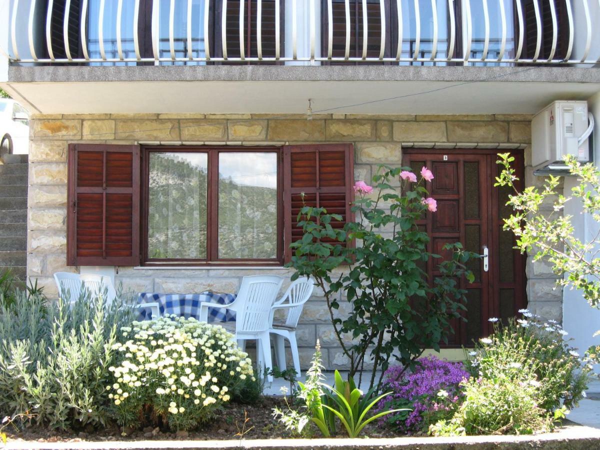 Apartmani I & J Seric Seget Vranjica Εξωτερικό φωτογραφία