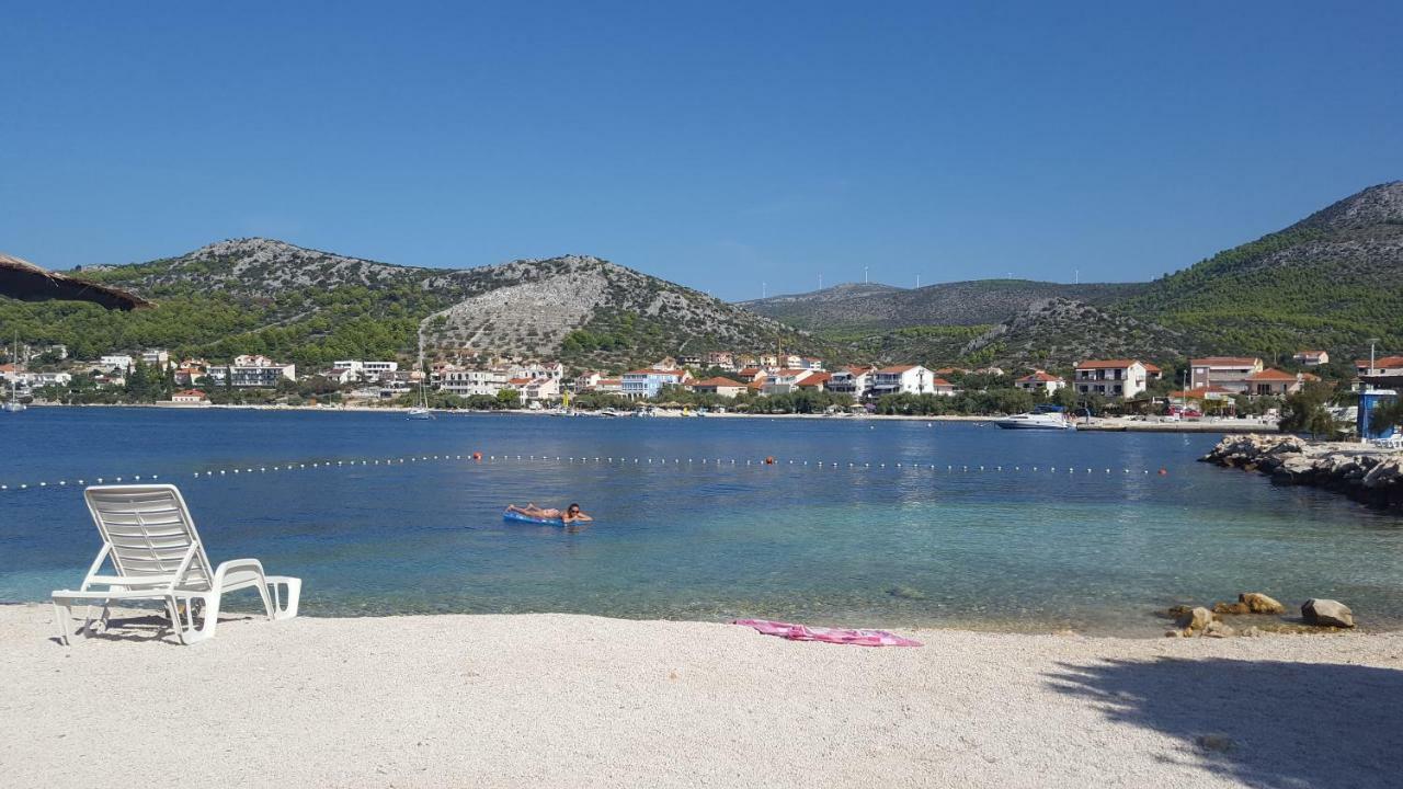 Apartmani I & J Seric Seget Vranjica Εξωτερικό φωτογραφία